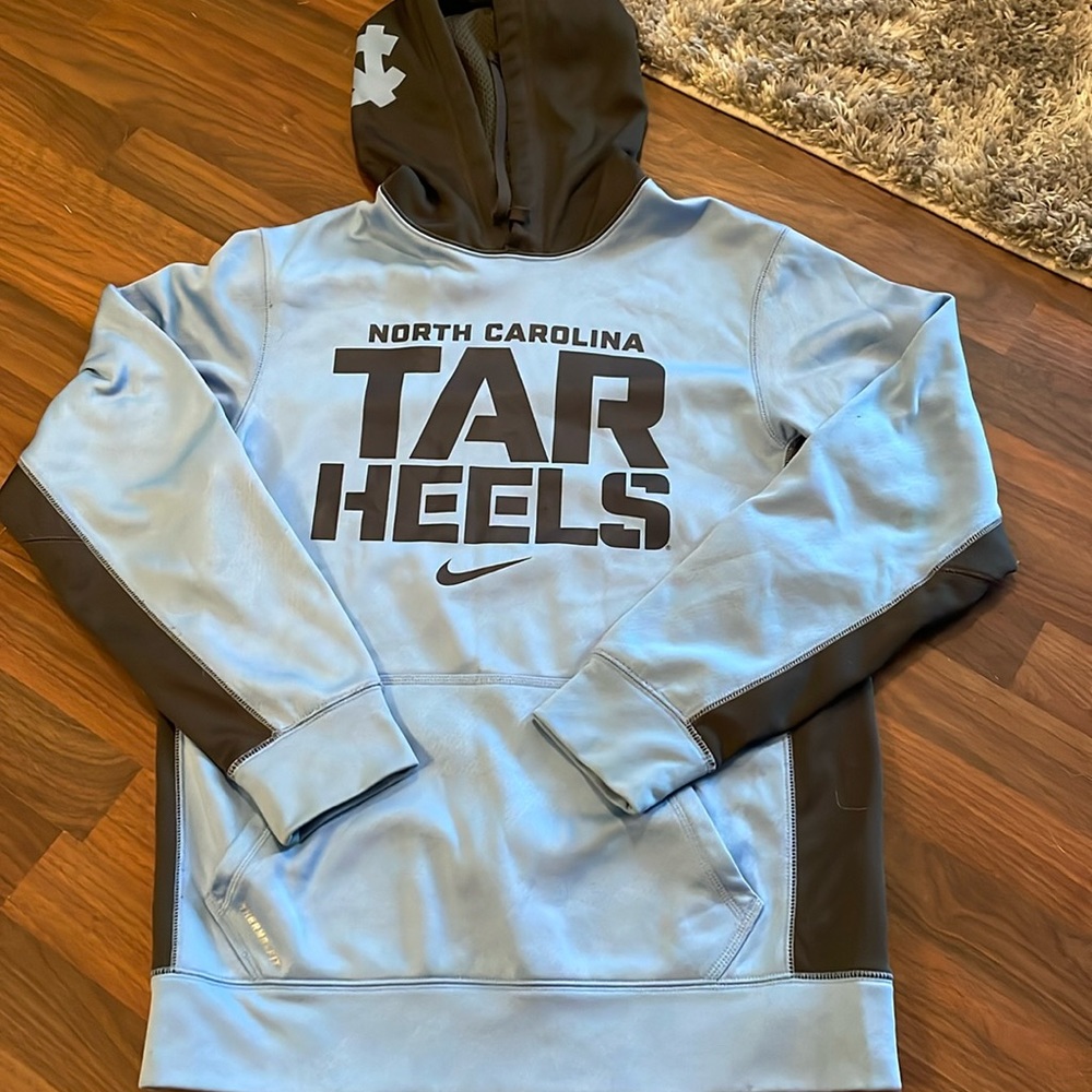 Tar Heels hoodie